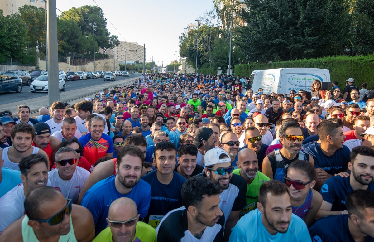 La IV Carrera de las Empresas Alicante NTT DATA bate récords con más de 2.250 participantes