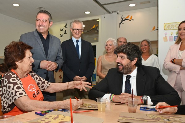 La Arrixaca inicia la síntesis de un nuevo radiofármaco para el diagnóstico precoz del Alzhéimer

