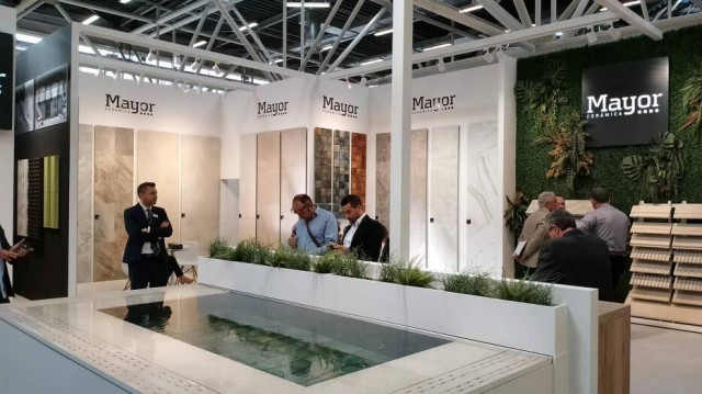 El azulejo español viaja a Cersaie con 72 empresas para dar a conocer su 