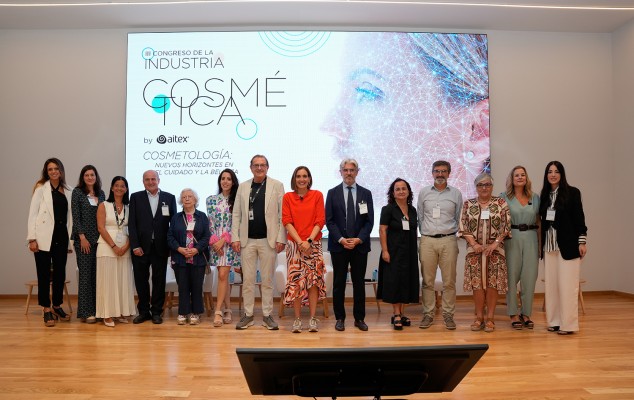 Alcoy vuelve a ser epicentro en cosmética con más de 200 empresas y profesionales del sector