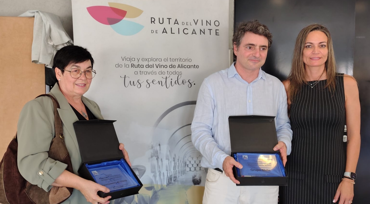 Villena recibe el I Premio Innovación Enoturística de la Universidad de Alicante