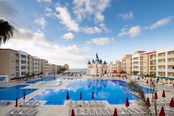 La división hotelera del Grupo Piñero crece un 14% este verano y Soltour mejora la rentabilidad