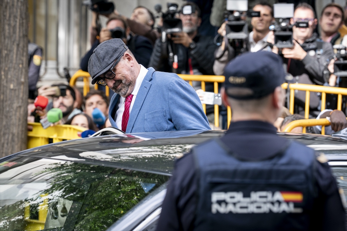 El Supremo cita como testigos a un exgerente y una trabajadora del PSOE por los pagos en metálico a Ábalos y Koldo