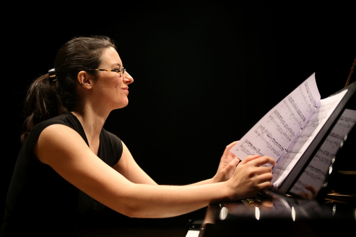 La pianista Marta Espinós rinde homenaje a Sorolla en Fundación Bancaja