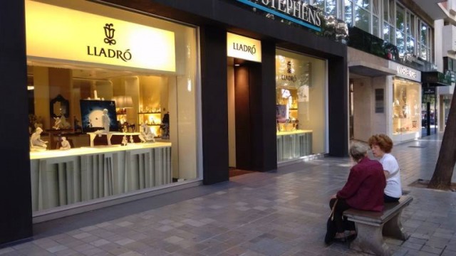 Lladró pide ayudas al Gobierno para evitar el ERTE en su mayor fabricante de porcelana