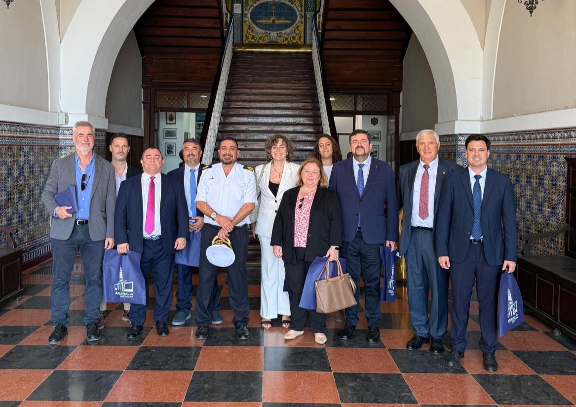 Las patronales de Cartagena, Ferrol y Cádiz reclaman una ley de estabilidad presupuestaria y más formación cualificada para el sector naval