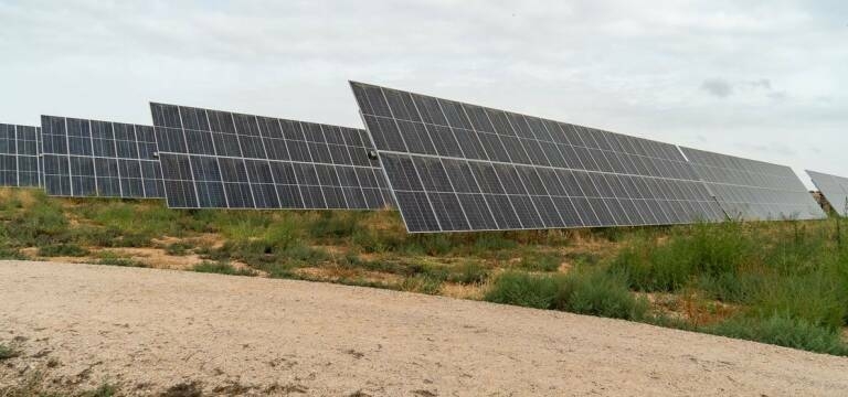 Proyecto Fotovoltaico Tendetes renuncia a la planta solar de 165 MW en Villena