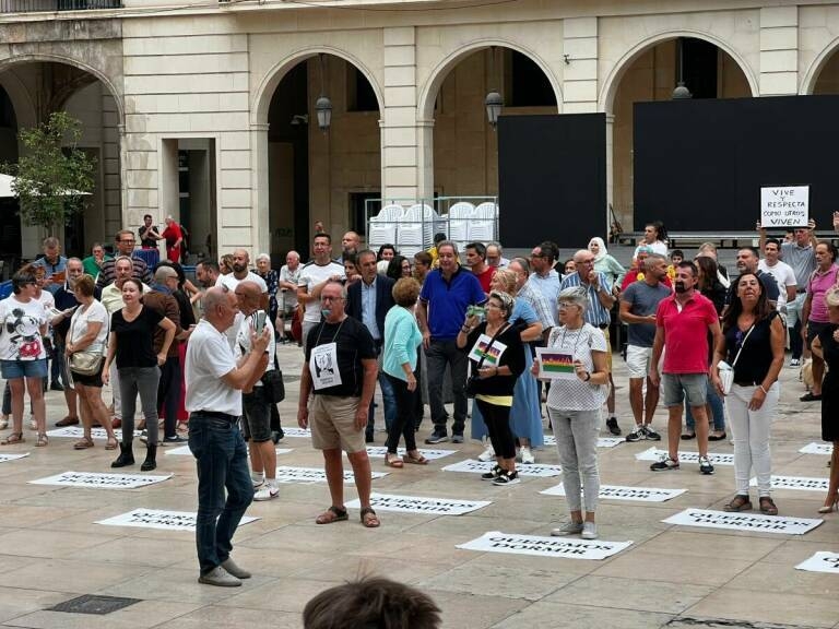 Alicante defiende la vigencia de la ZAS y la revisará para adaptarla al nivel de ruido de cada calle