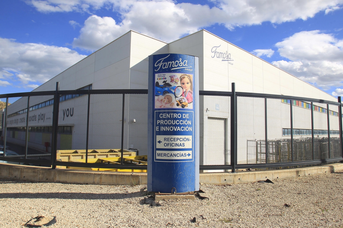 Famosa busca proteger actividad y liquidez ante el retraso de la reestructuración de Giochi Preziosi