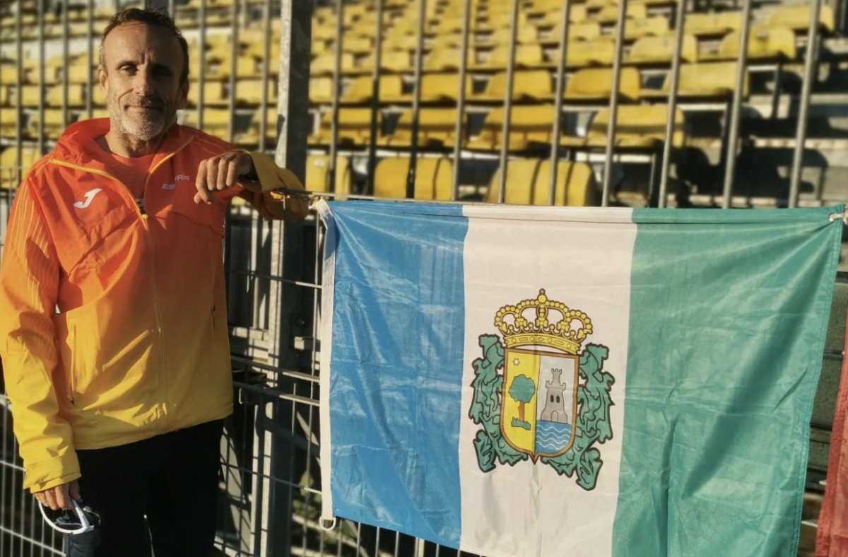 Kiko Martínez abandona en el Mundial de 24 horas tras correr 112,524 kilómetros