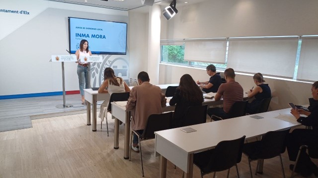 Elche 'perderá' los 700.000 euros de gestión de los distritos si no los utiliza este año