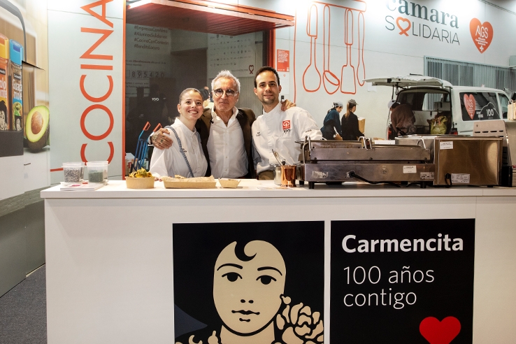 Carmencita recauda casi 10.000 euros para el proyecto Alicante Gastronómica Solidaria