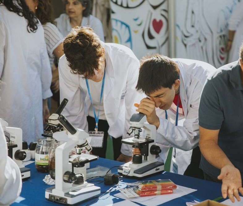 La Semana de la Ciencia vuelve este viernes a Murcia con 100 expositores, 500 actividades, 600 científicos y un plató 'en directo'