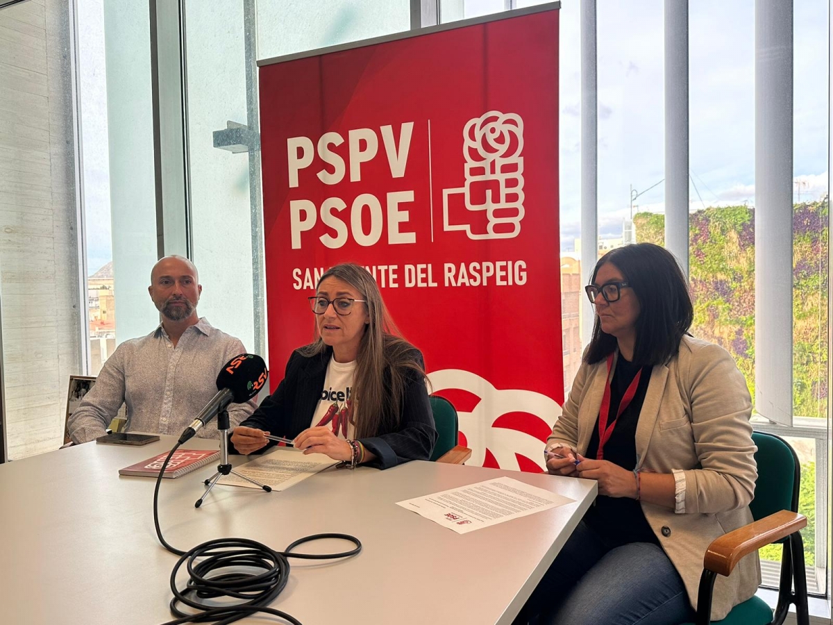 El PSOE de San Vicente lamenta que las piscinas no estarán hasta 2028 al quedar desierta la licitación