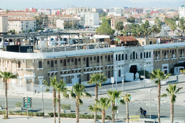 El Ayuntamiento quiere rescatar los Docks condonando una deuda de 150.000 euros a Grupo Romeu