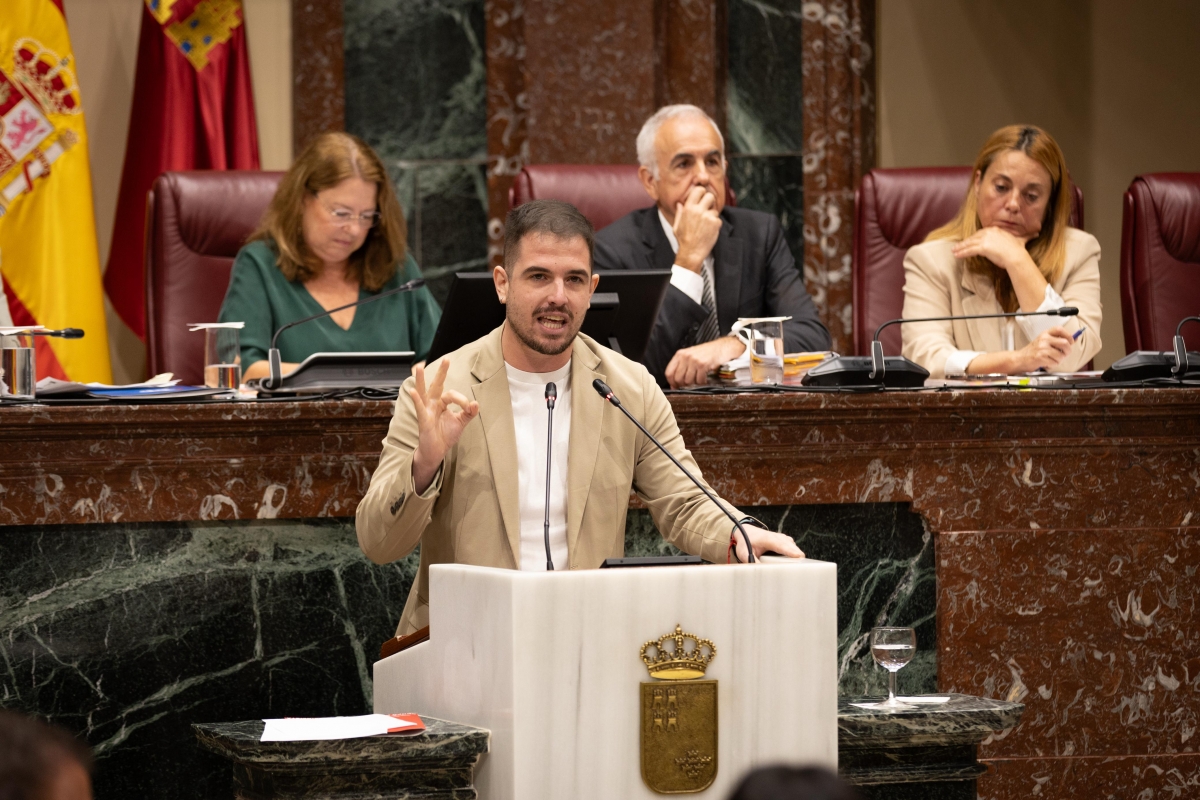 Miguel Ortega es diputado del PSOE.