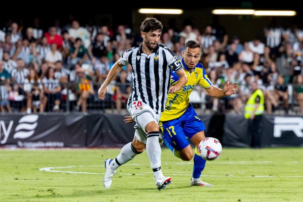 Y tras la goleada en Almería, llega el líder
