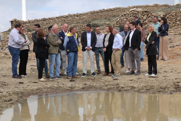 Mazón reclama que el Gobierno convoque la mesa de la sequía
