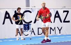 Alcaraz, preparándose en casa para París, se enfrenta al torneo que peores recuerdos le trae