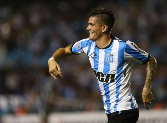 Rodrigo De Paul, titular en la victoria de Racing de Avellaneda