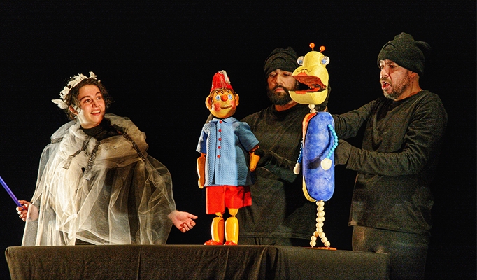 Pinocho supera su adicción a las pantallas en Sala Russafa