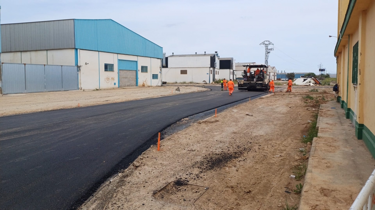 Las deficiencias tras la Dana todavía afectan al alumbrado, drenajes, calzadas o a la seguridad en áreas industriales
