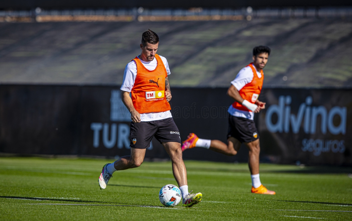 El Valencia, pendiente de las recuperaciones de Copete, Foulquier y Ugrinic