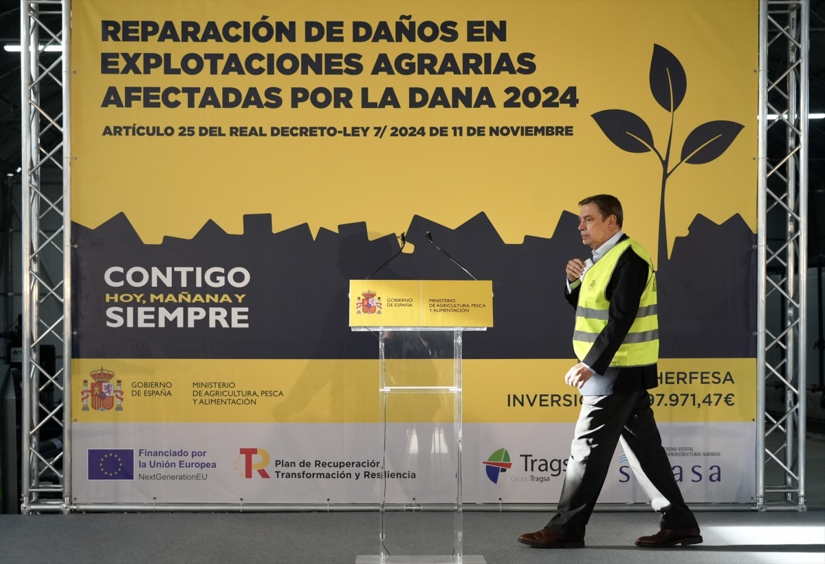 El ministro de Agricultura, Pesca y Alimentación, Luis Planas. - Foto: EDUARDO MANZANA/EP