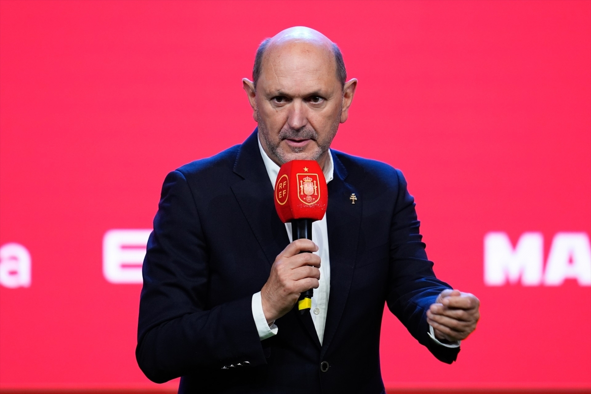 Louzán, confiado en que 