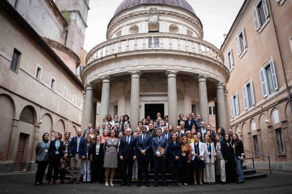 Urtasun anuncia un centro para salvaguardar el patrimonio cultural en futuras danas y otras emergencias