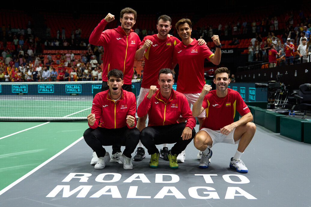 España jugará contra Holanda en los cuartos de final de la Copa Davis
