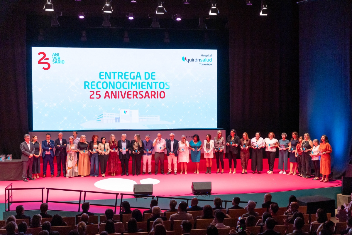 Quirónsalud Torrevieja conmemora su 25 aniversario con la vista puesta en la ampliación de la UCI y Urgencias