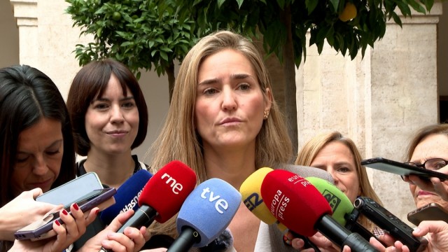 Aagesen, sobre una posible moción de censura apoyada por Junts: 
