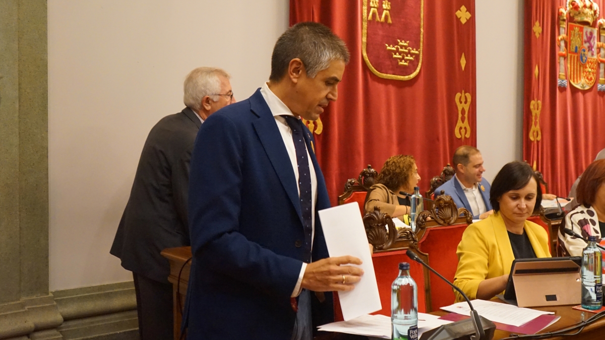 MC exige el cese del presidente de la Mancomunidad del Taibilla por su 