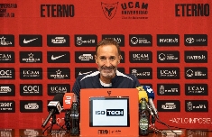 El UCAM CB busca recuperar sensaciones y ganar en casa al Baskonia para seguir arriba