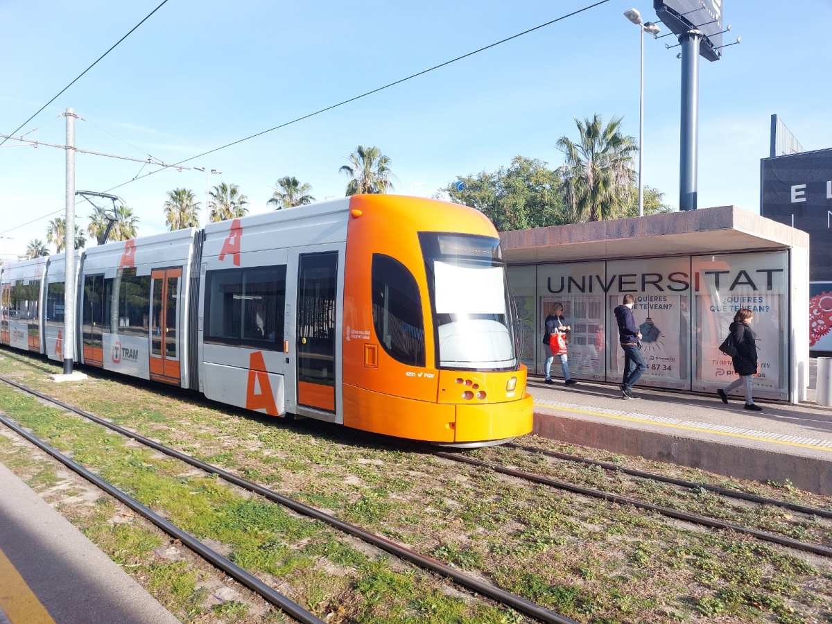 El TRAM a San Vicente estará en obras durante dos semanas entre las paradas Santa Isabel y la UA