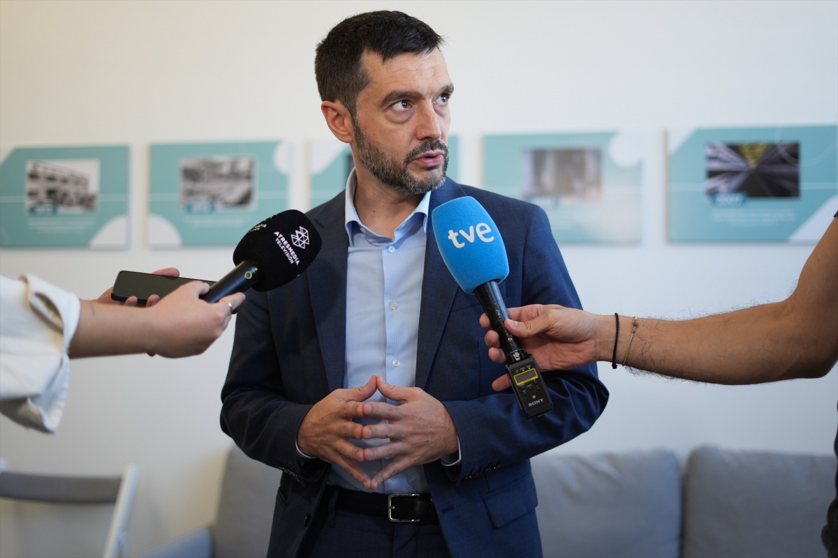 El ministro de Derechos Sociales, Consumo y Agenda 2030, Pablo Bustinduy. - Foto: JORGE GIL/EP