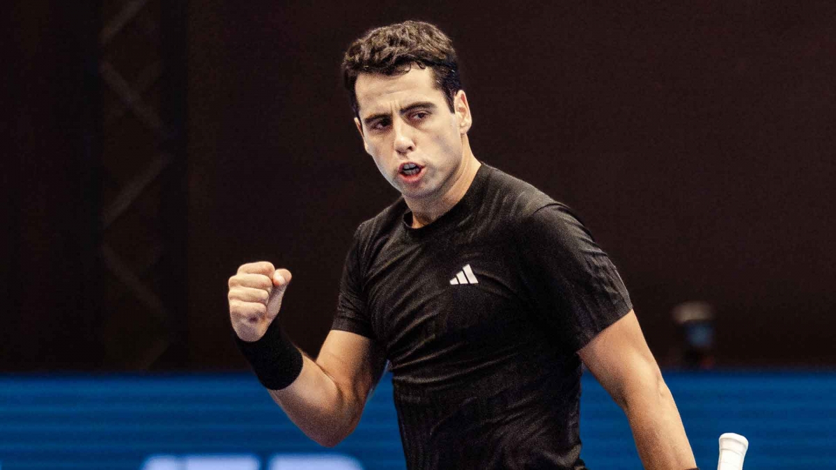 Jaume Munar se clasifica para las semifinales de Basilea tras la retirada de Aliassime