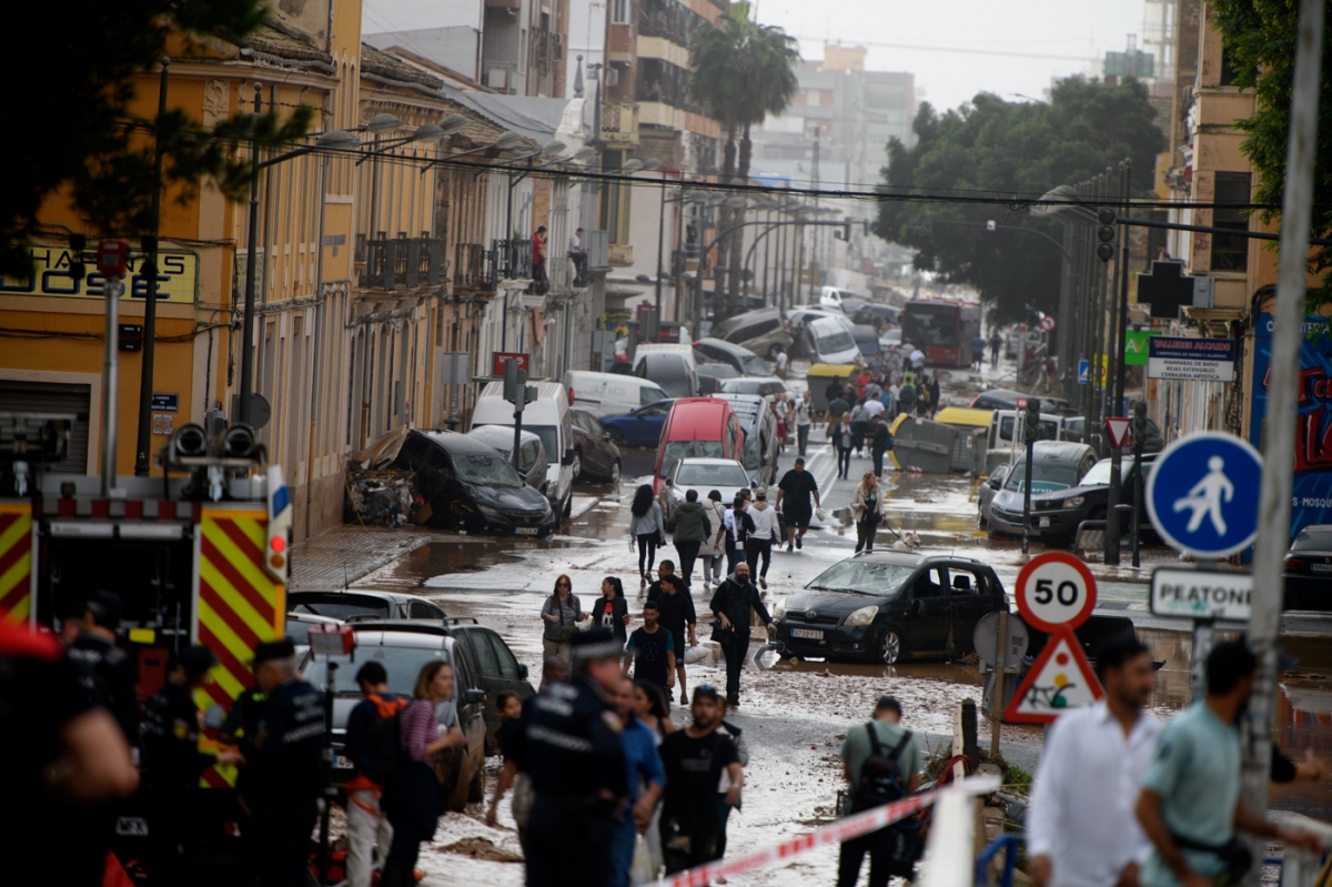 Más de 150 vehículos y 78 unidades: los medios de los bomberos forestales infrautilizados el día de la Dana