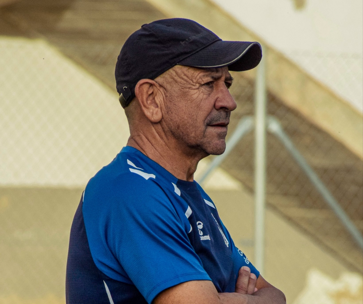 Los números avalan a Claudio Barragán en el banquillo del Eldense