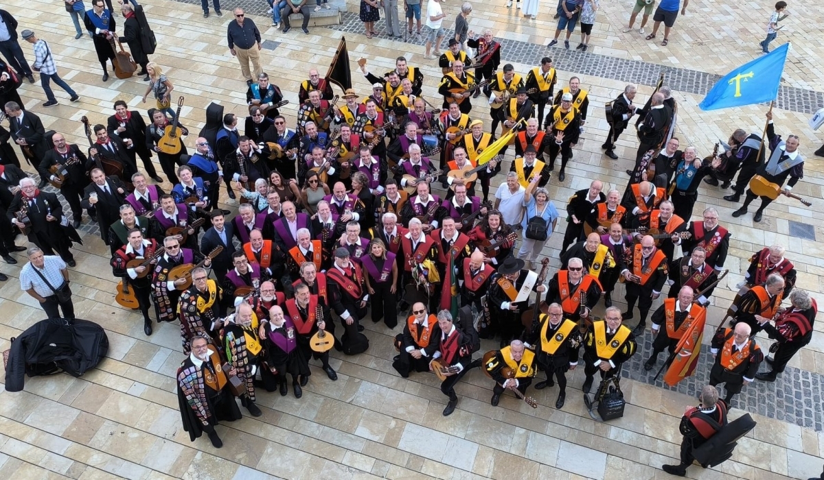 Quinientos tunos toman con sus canciones Cartagena: la ciudad acoge el Certamen Internacional de Cuarentunas