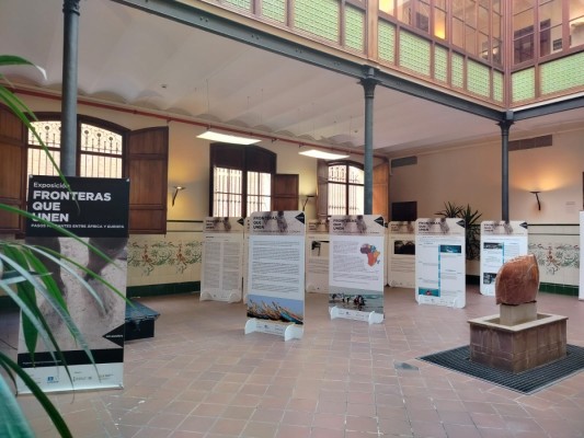 La UJI promueve la reflexión sobre la migración contemporánea con una exposición en la Casa dels Caragols