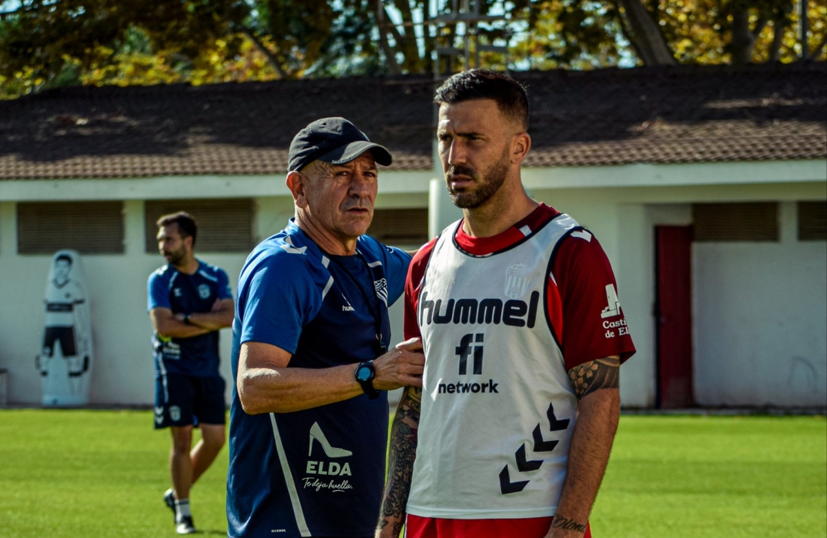 El Eldense busca reaccionar