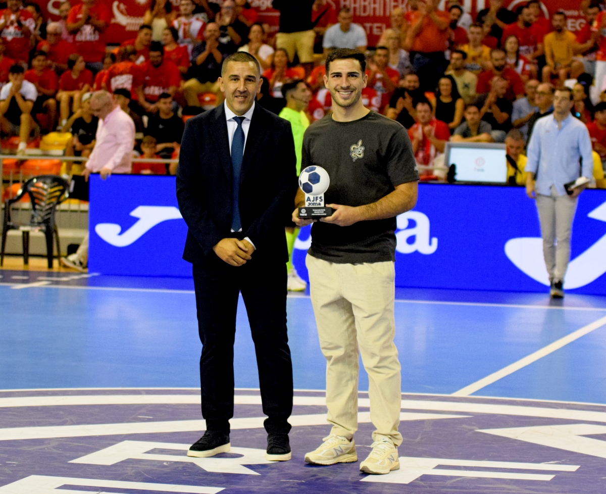  - Foto: JIMBEE CARTAGENA