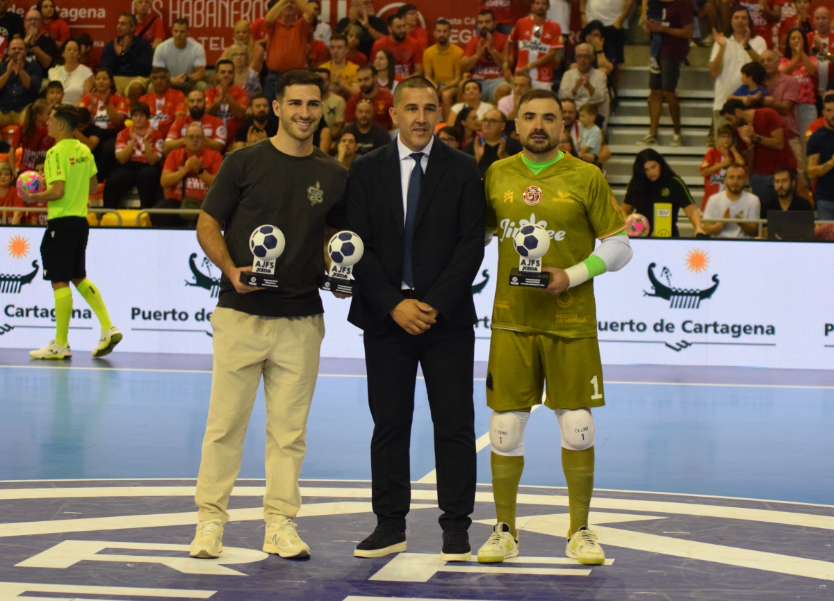  - Foto: JIMBEE CARTAGENA