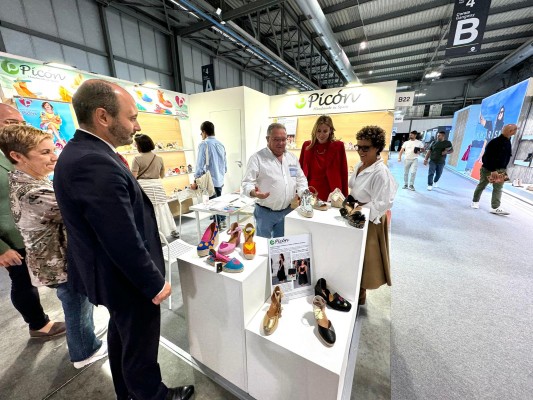 Buenas sensaciones del calzado tras la feria de Milán con el notable incremento de clientes