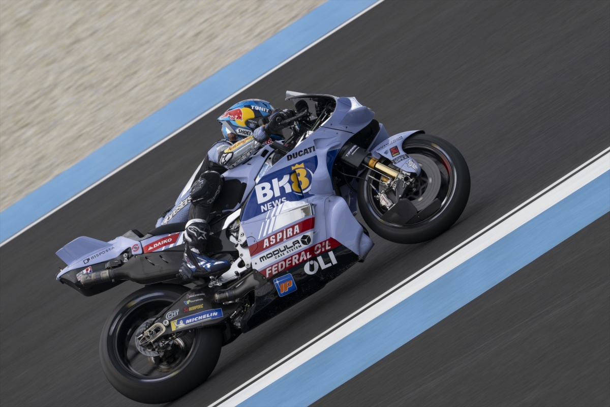 Alex Márquez suma su tercer triunfo, Furusato el primero y González pierde el liderato