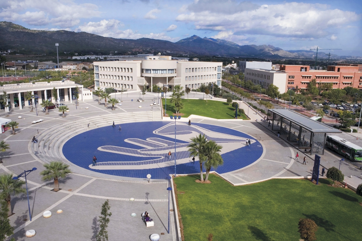 Un informe de la UJI revela que el 13,1 % del estudiantado tiene intención de crear su propia empresa