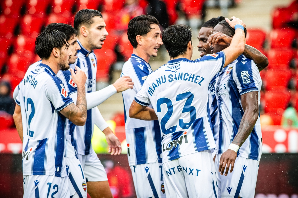 Las notas del RCD Mallorca - Levante UD: 'Etta' vez no fue suficiente