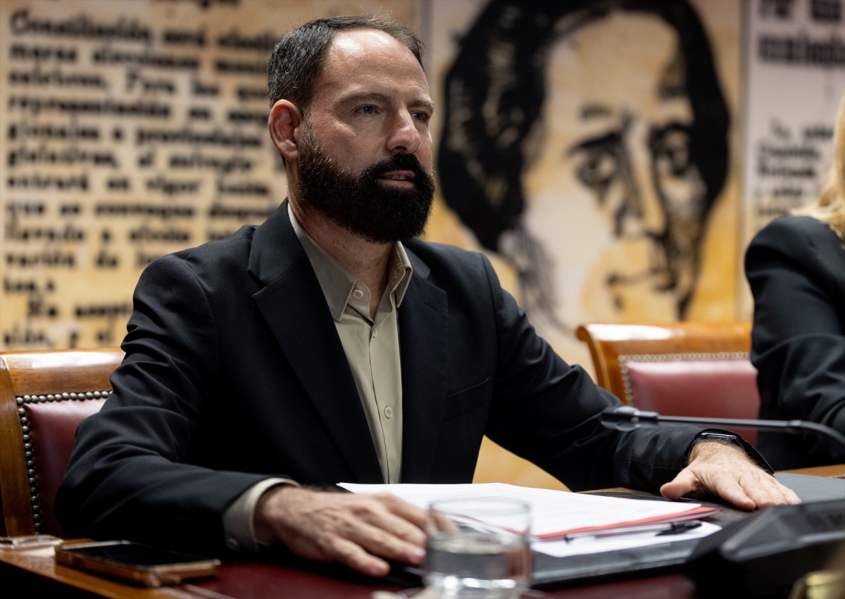 El Supremo interrogará el miércoles al exgerente del PSOE y la trabajadora que daba los sobres a Koldo y Ábalos